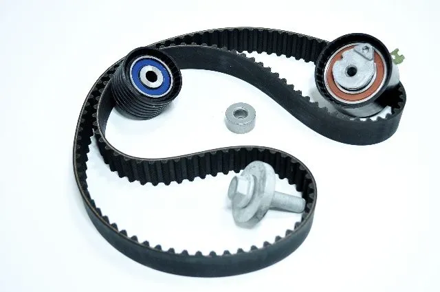 Комплект ремня ГРМ RENAULT 130C10178R